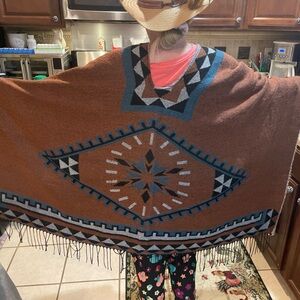 Shyanne Southwest Geometric Knit Poncho /Throw